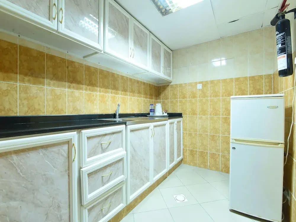 OYO 274 California Suites - photo 15