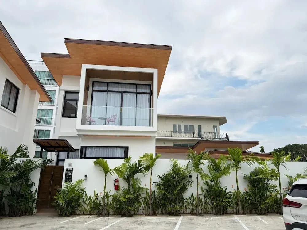 Goldena Residence Pool Villas - photo 1
