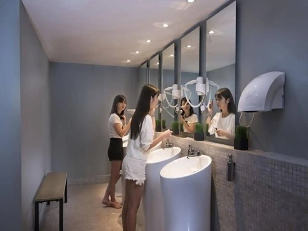 Lavish Capsule - photo 16