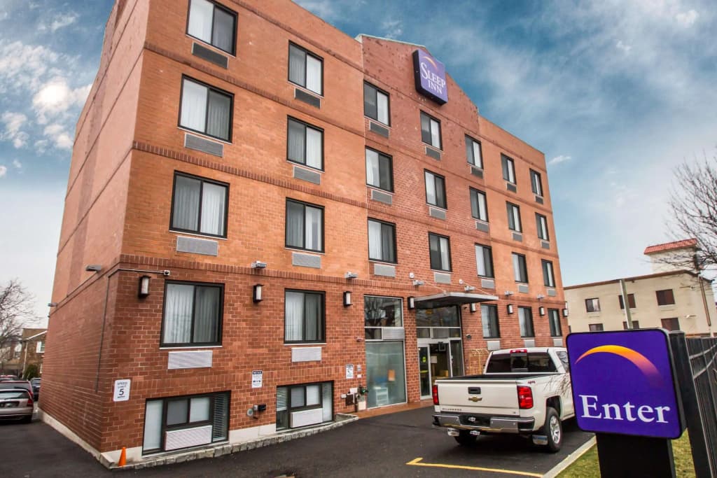 Sleep Inn JFK Airport Rockaway Blvd - photo 1