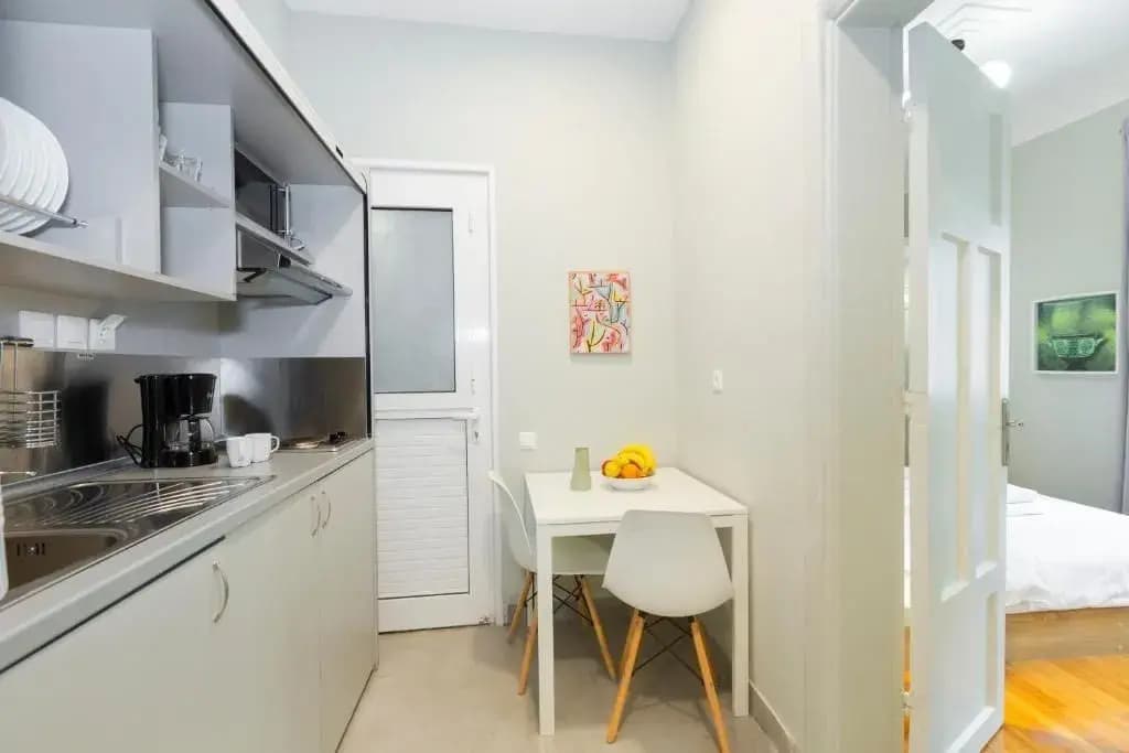 Acropolis Apartments - photo 8