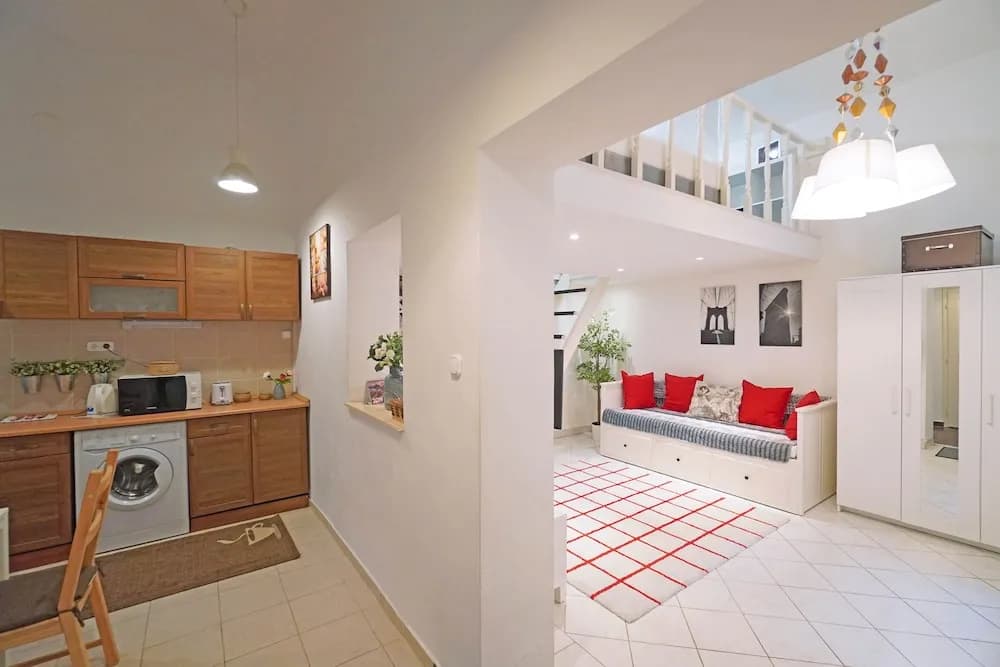 Lovely Apartment - photo 15
