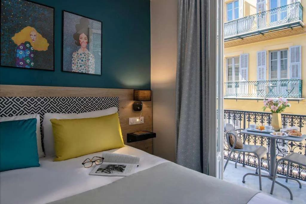 Hôtel Bristol - photo 29