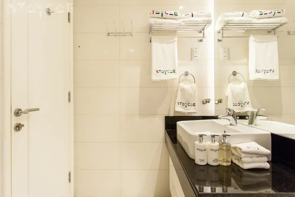 Staycae Capital Bay - photo 9