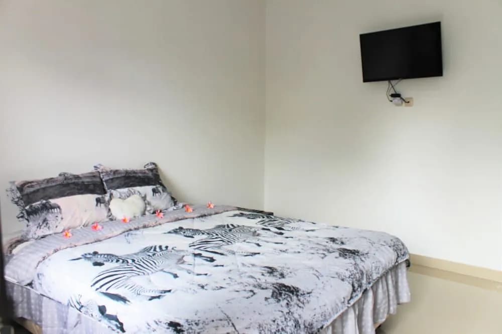 Yuliana Homestay - photo 15
