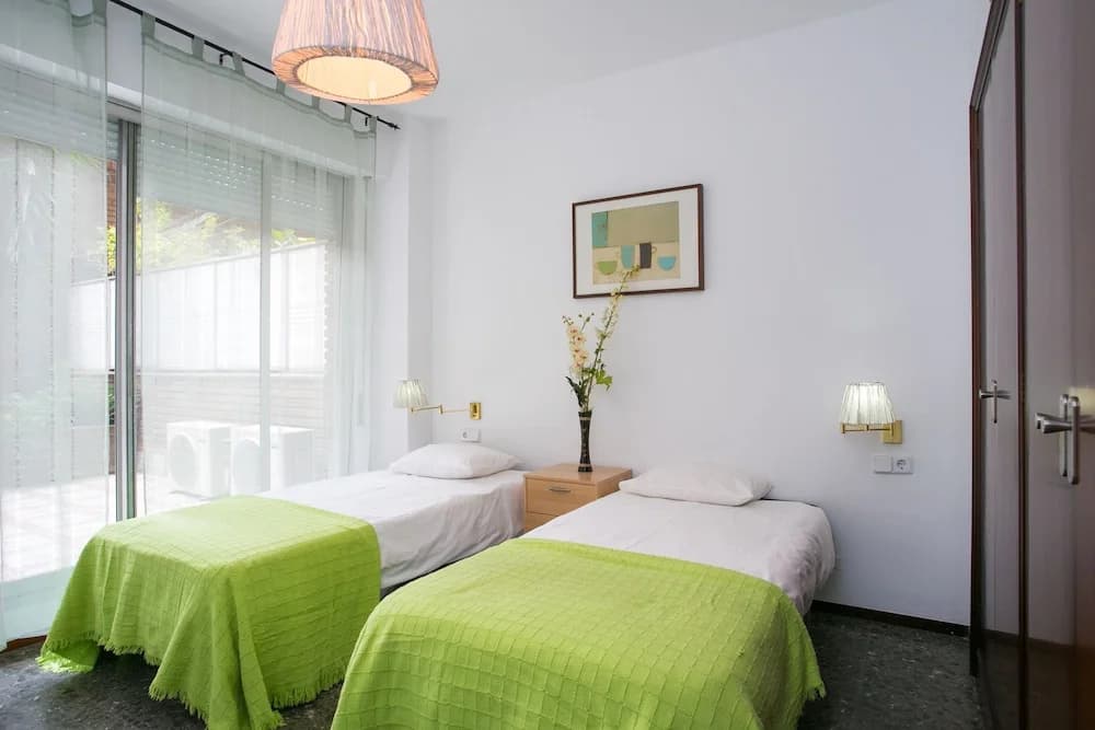 Apartment With Large And Private Terrace - photo 4