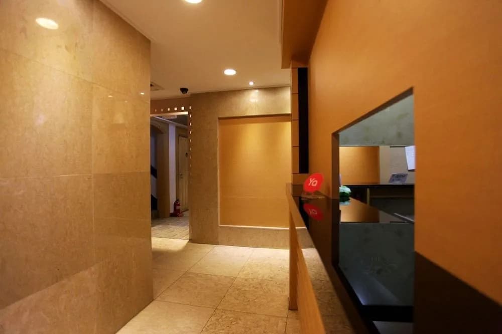 S Hotel - photo 12