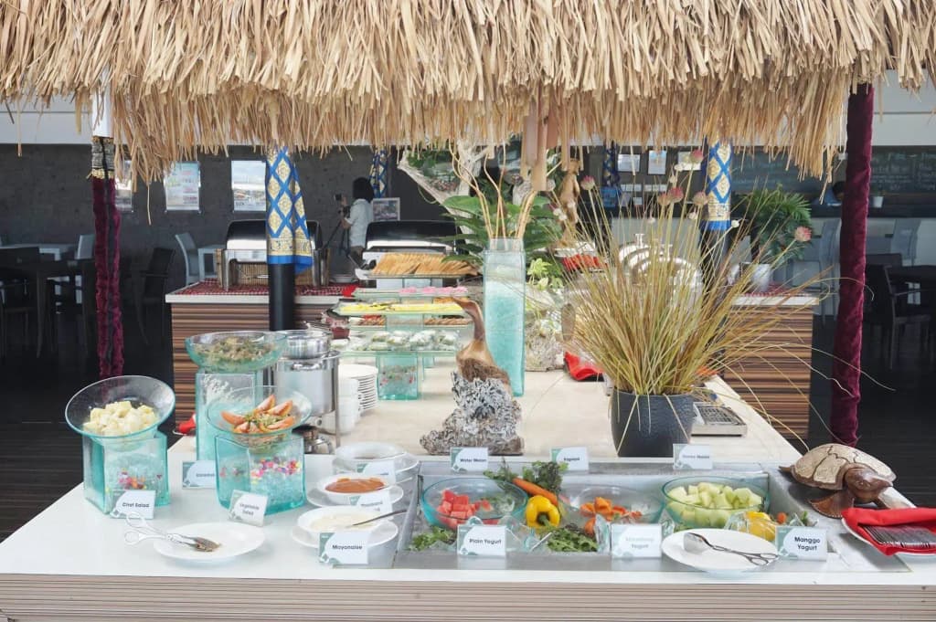 J4 Hotels Legian - photo 26