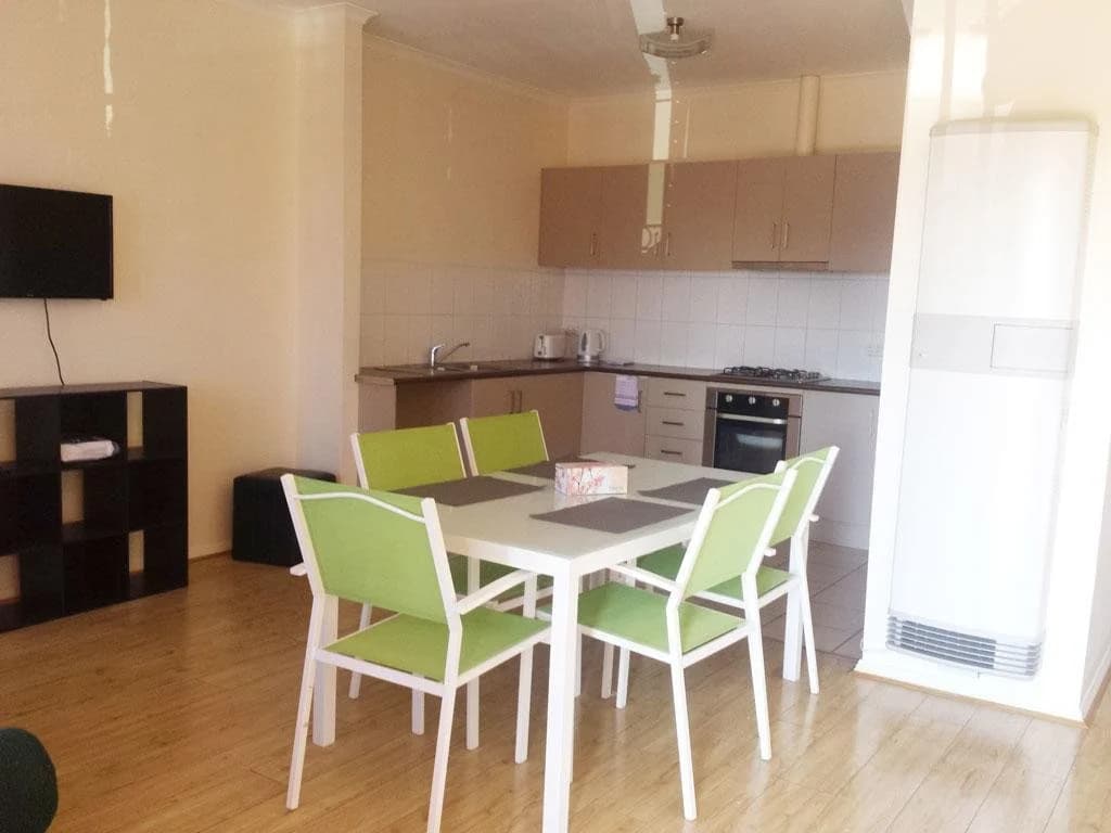 Westside Serviced Apartments - photo 5