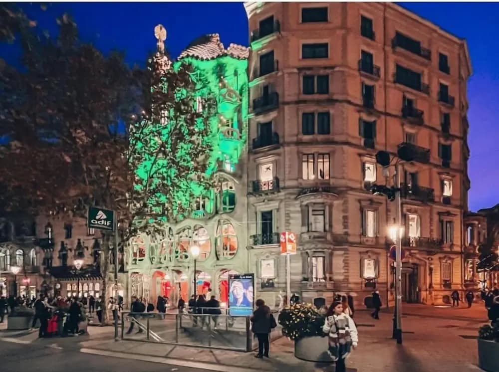 Passeig de Gracia by Enjoybcn - photo 1