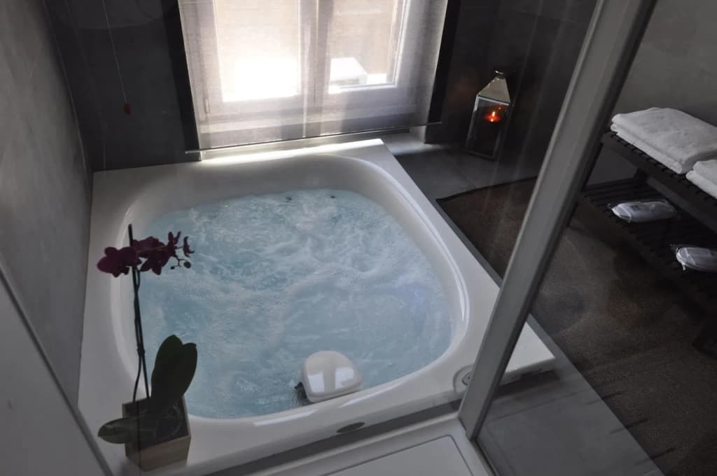 Place 24 Suites & Wellness - photo 8