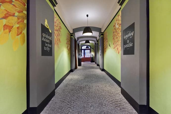 Venezia Old Town Hotel - photo 14