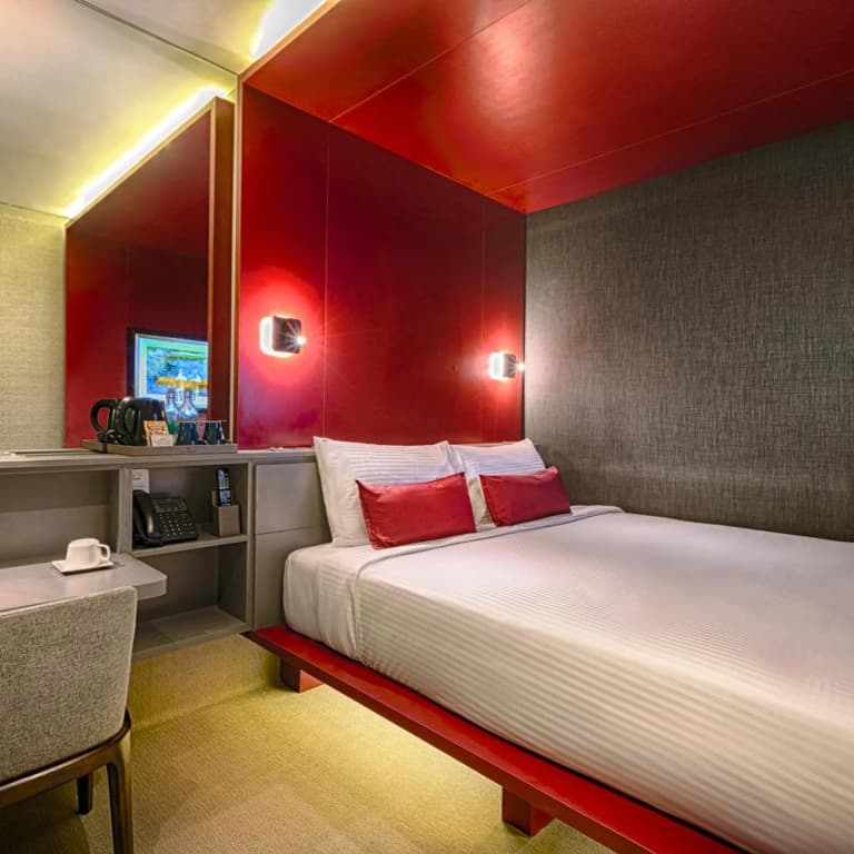 The Upper House Hotel - photo 5