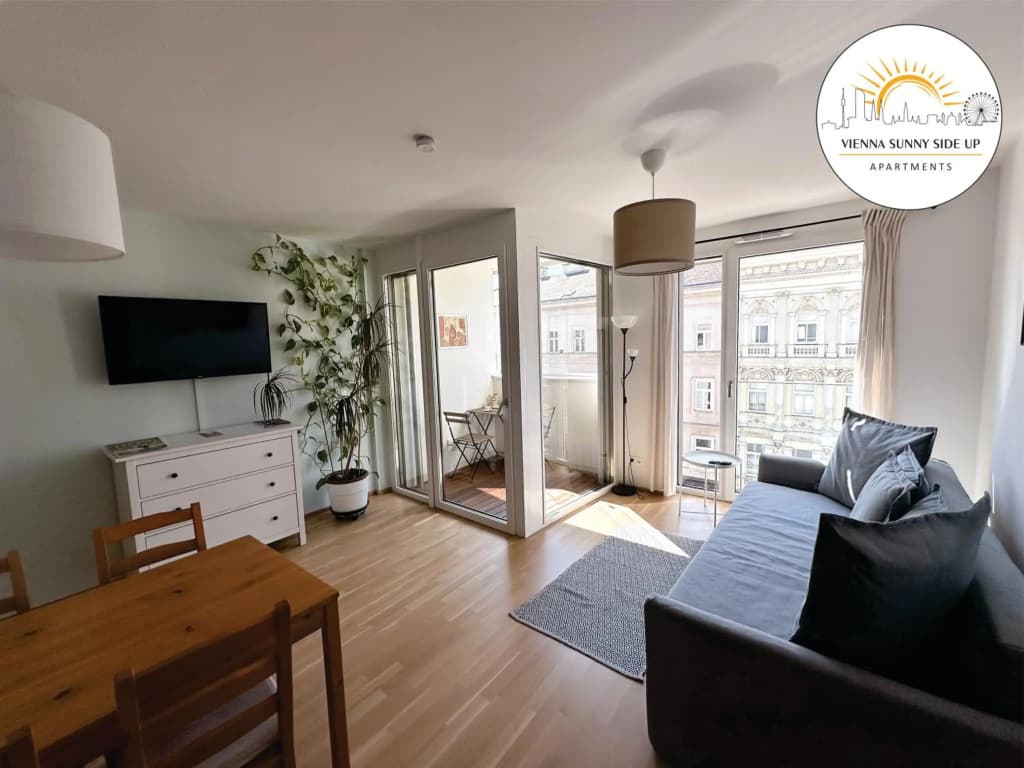 Vienna Sunny Side Up Apartments - photo 8