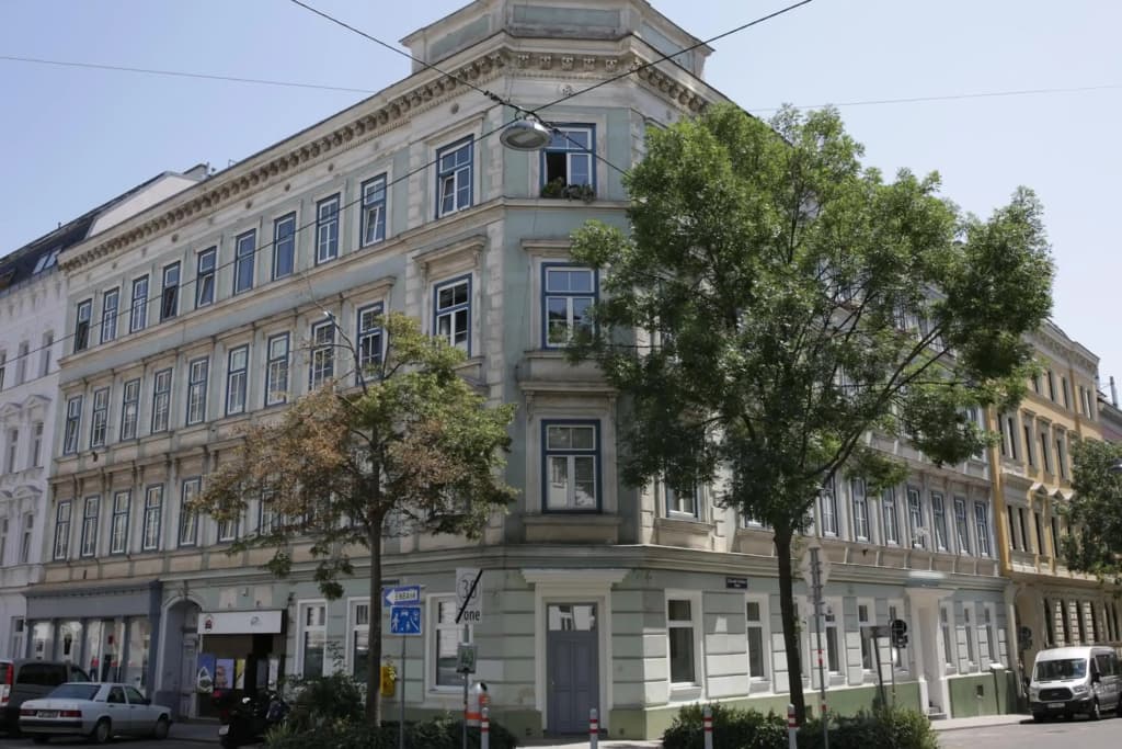 Vienna Gold Apartments - contactless check in - photo 36