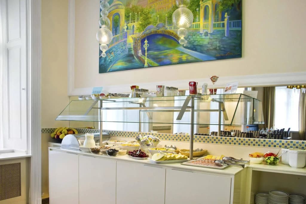 HiLight Suites Hotel - photo 7