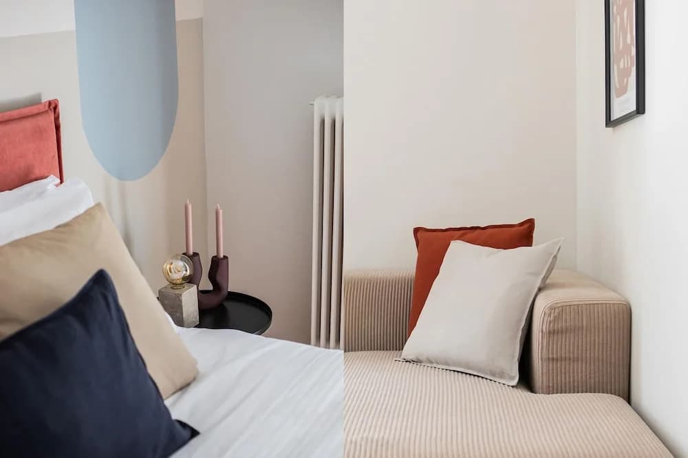 Petite 1BR Apartment in Exarchia - photo 3