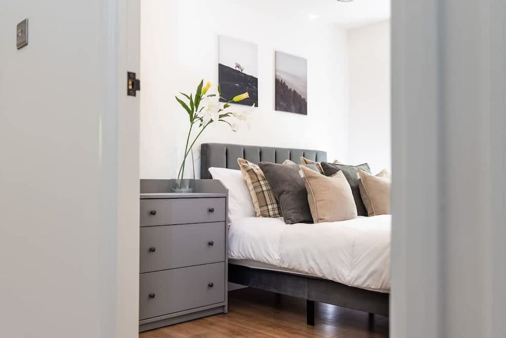 2bedroom Apartment-free Parking - photo 5