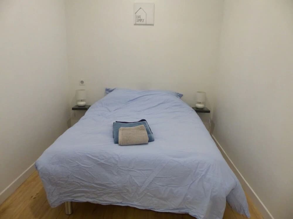 Rue Turgot Apartment - photo 7