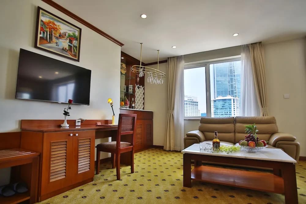 Sunny Hotel - photo 14