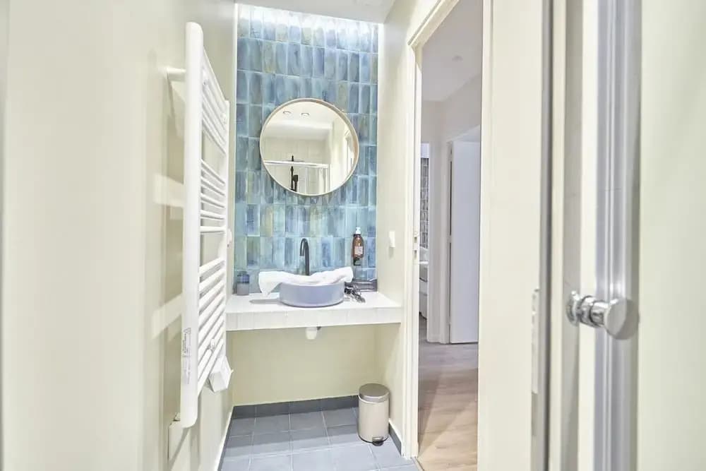 Modern 2 Bedrooms Apartment Le Marais/ Beaubourg - photo 6