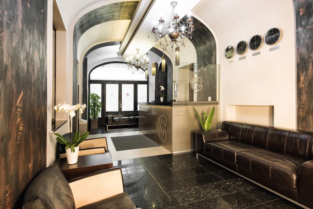 Carat Boutique Hotel - photo 2