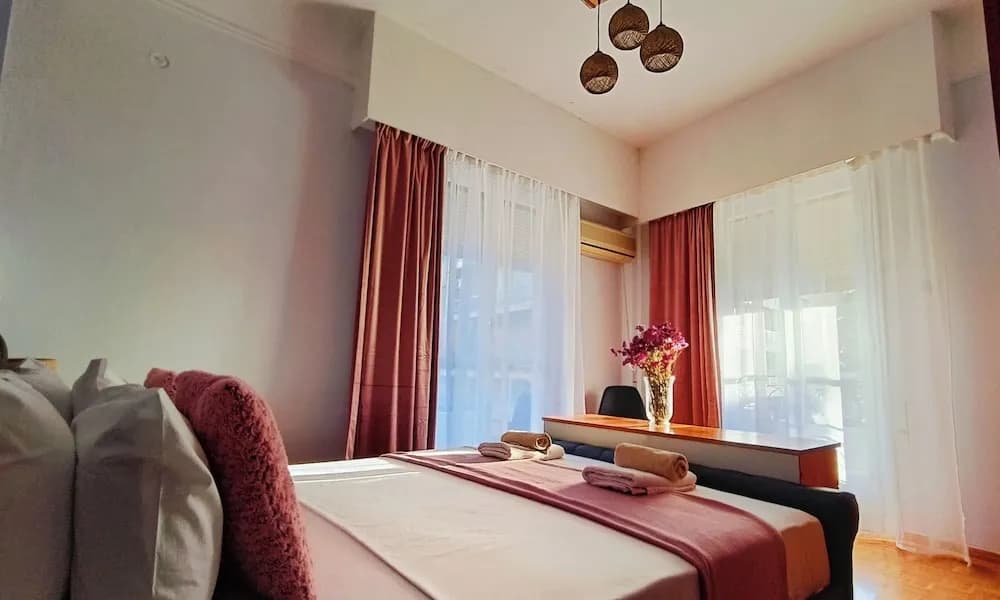 4-bedroom Athens Smart Stay - Base Rate - Extra Customisable - photo 4