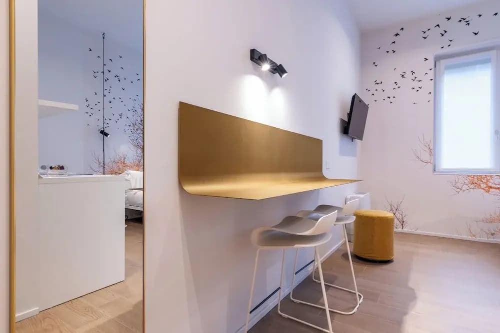 easyhomes - City Centre Suites - photo 6