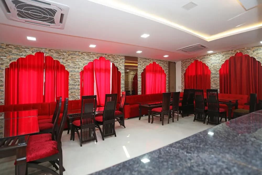 OYO 11583 Hotel Prime View - photo 13