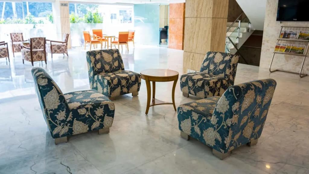 Iris Park Hotel - photo 17