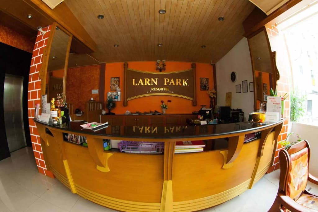 Larn Park Resortel - photo 31