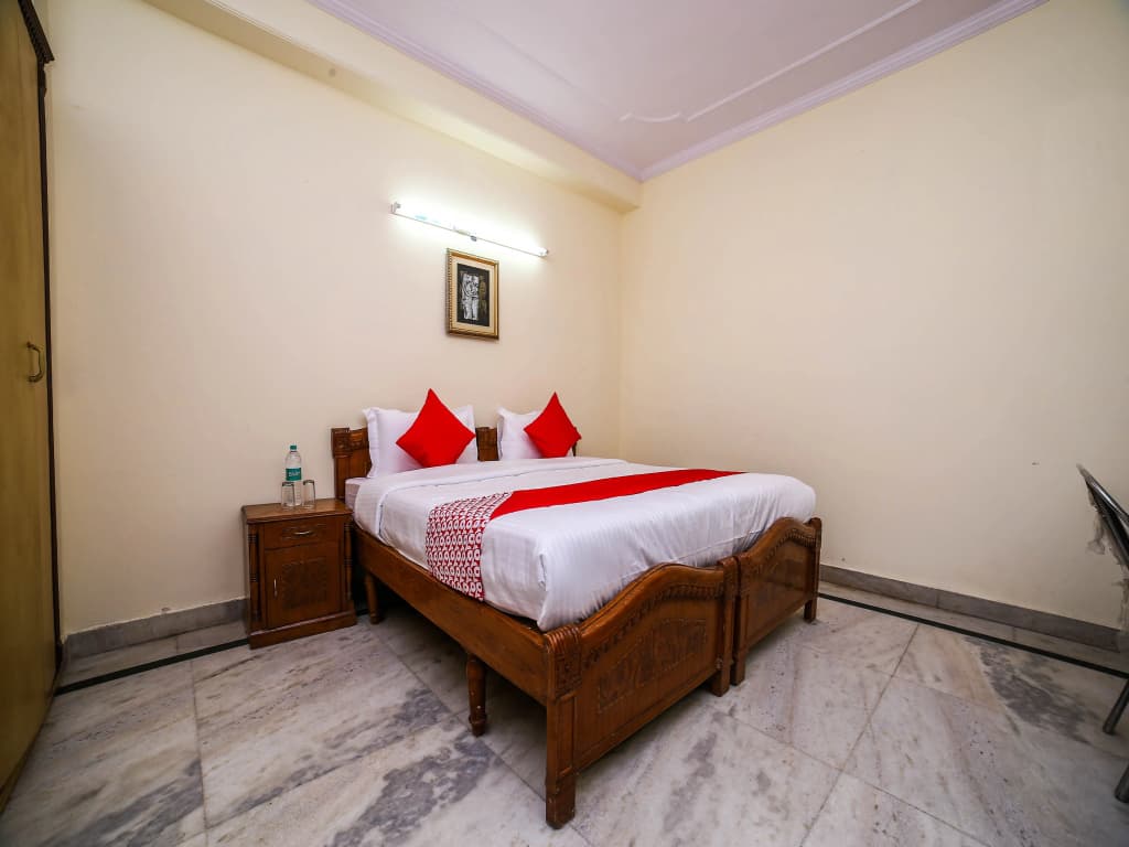 Royal Residency Hotel - photo 6
