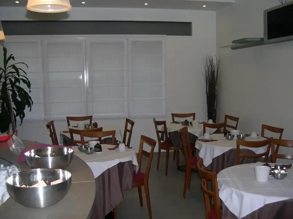 Hotel Paris - photo 19