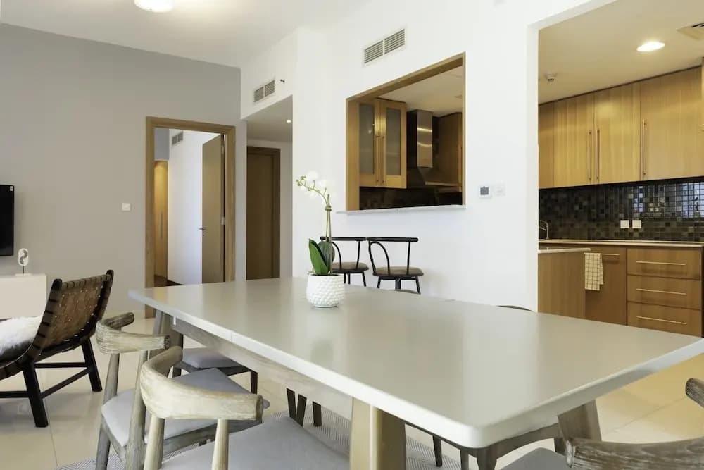 Sleek & Serene Apartment w/ Stunning Marina Views - photo 17