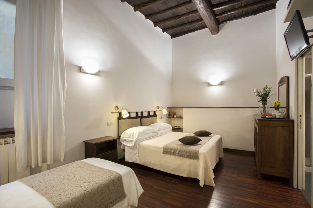 Arco del Lauro Bed & Breakfast - photo 3