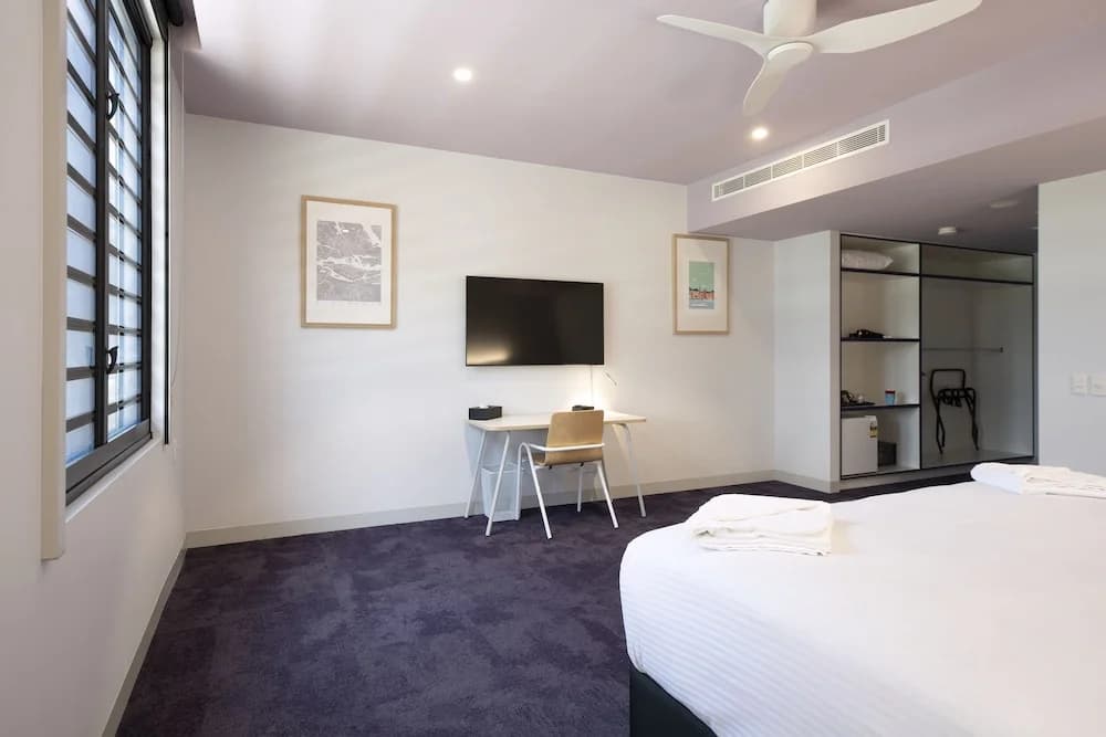 The Lodge, Blacktown - Sydney - photo 4