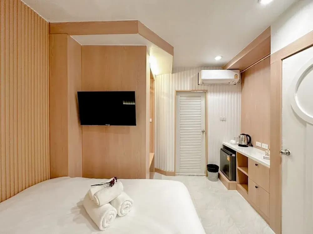 Thrive Hotel - photo 11