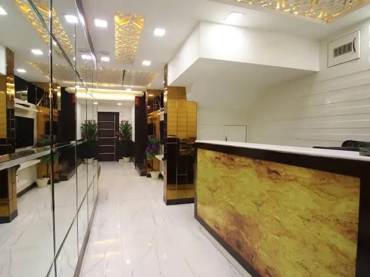 Hotel Tribhovan Palace - photo 2