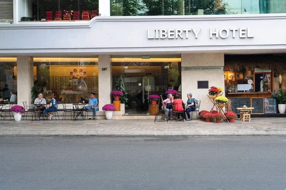 Liberty Hotel Saigon Green View - photo 30