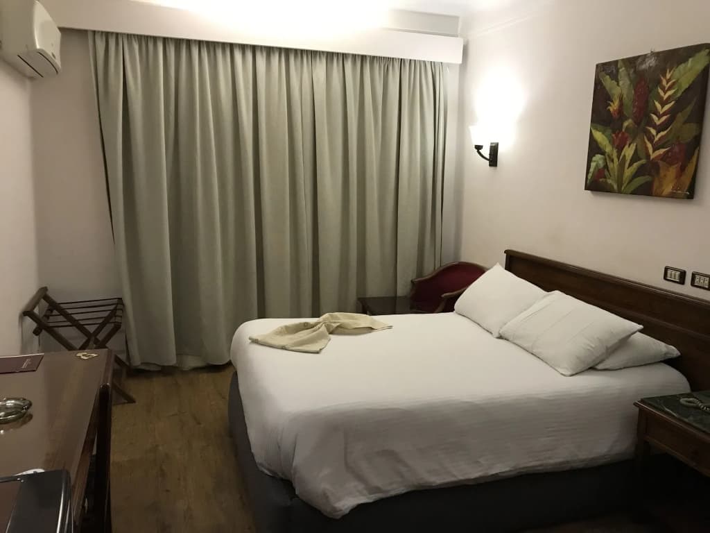 Royal Marshal Hotel - photo 2