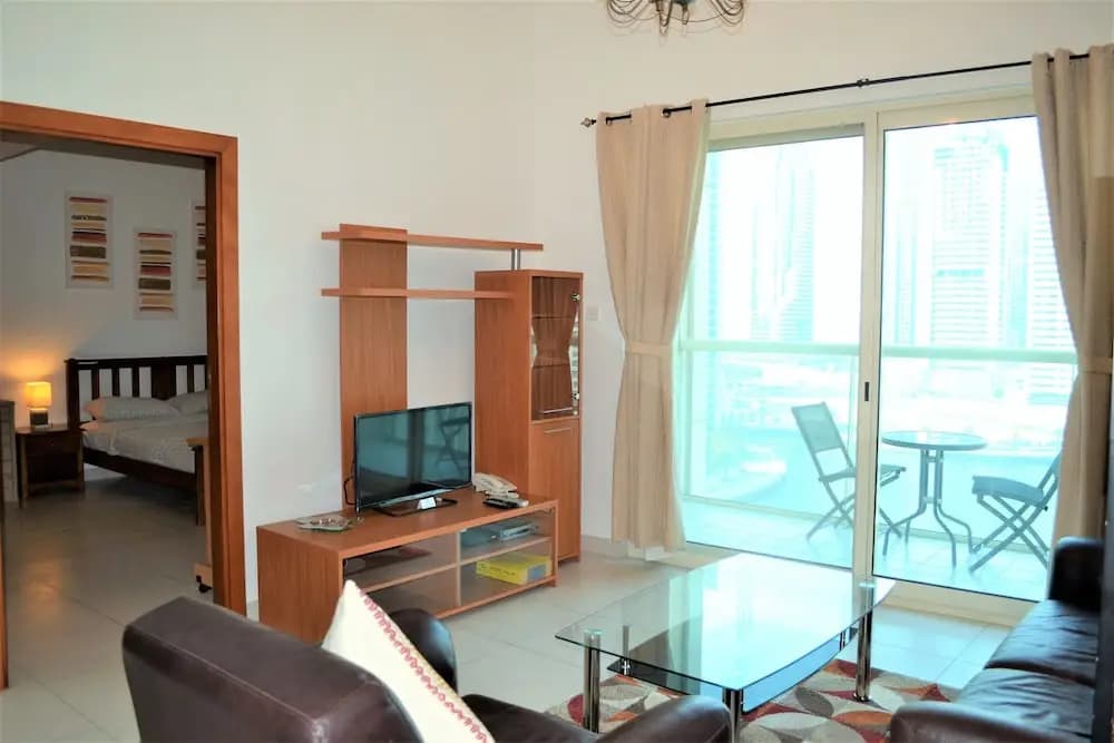 Fully Furnished 1BR with Balcony & Marina View - MRVW - photo 3
