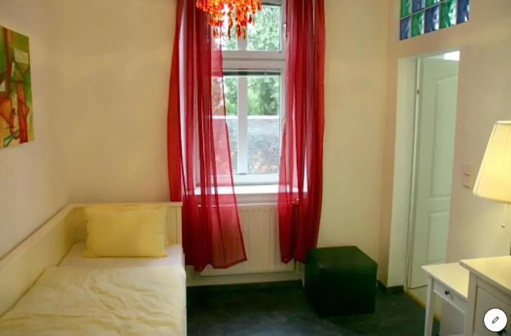 Suite Apartment Jedlesee - photo 3
