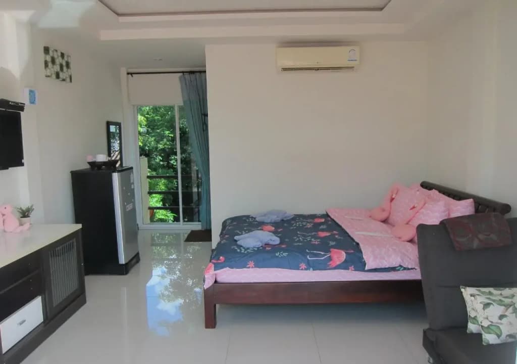 Koh Larn De Beach - photo 4