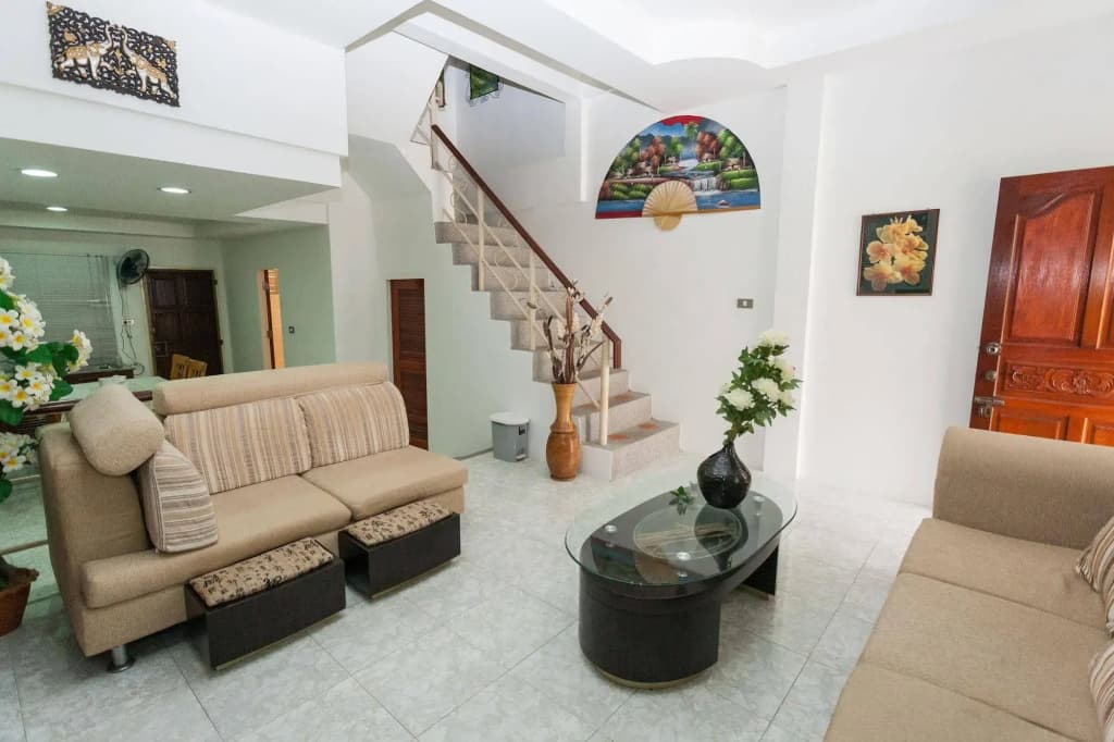 Eriksson Guesthouse - photo 1