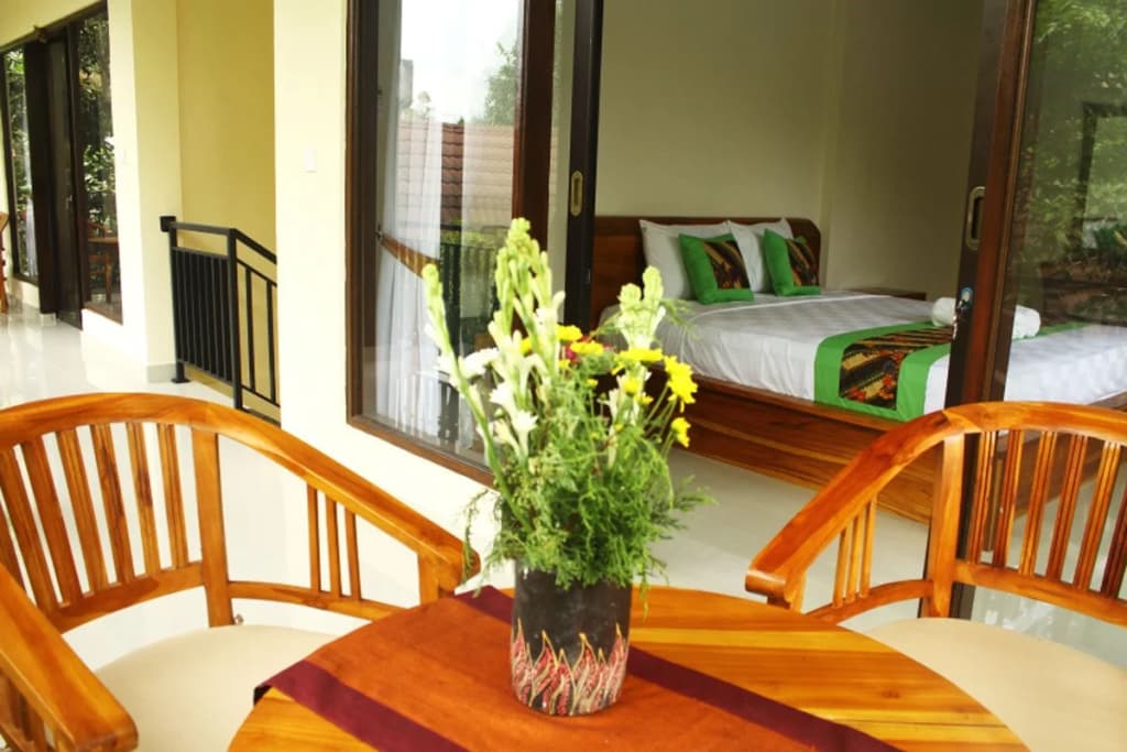 Pondok Bambu Guest House - photo 4