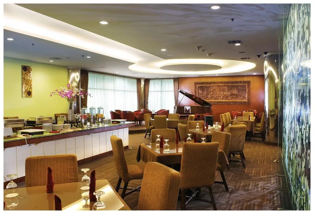 Picasso Inn - photo 25