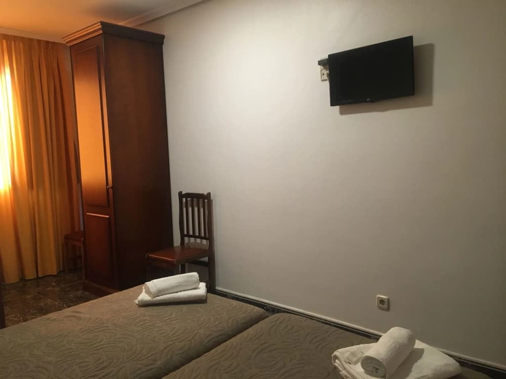 Hostal Conchita Legazpi - photo 6
