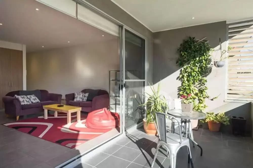 Westend Apartment at the Beach - photo 5