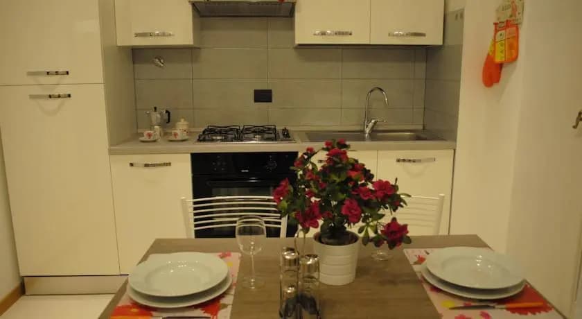 Florence Concierge - Faenza Apartment - photo 7