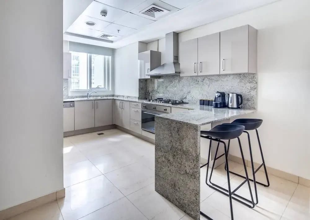 Chic 3BR With Study in The Heart of Downtown Dubai! - photo 16